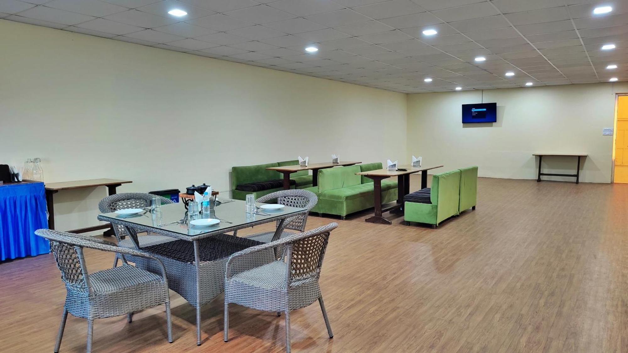 The Ashoka Inn 300Mts Walkable From Mall Road シムラー エクステリア 写真