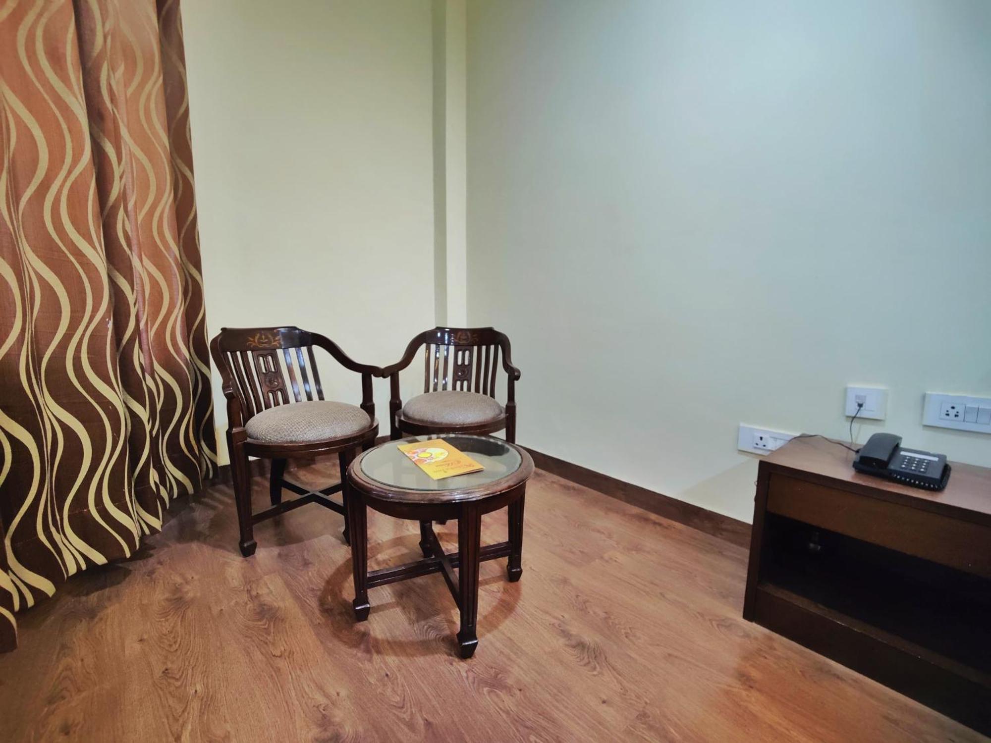 The Ashoka Inn 300Mts Walkable From Mall Road シムラー エクステリア 写真