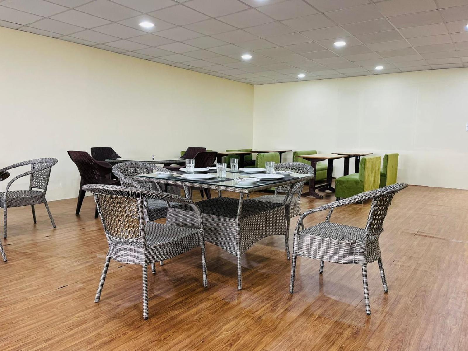 The Ashoka Inn 300Mts Walkable From Mall Road シムラー エクステリア 写真